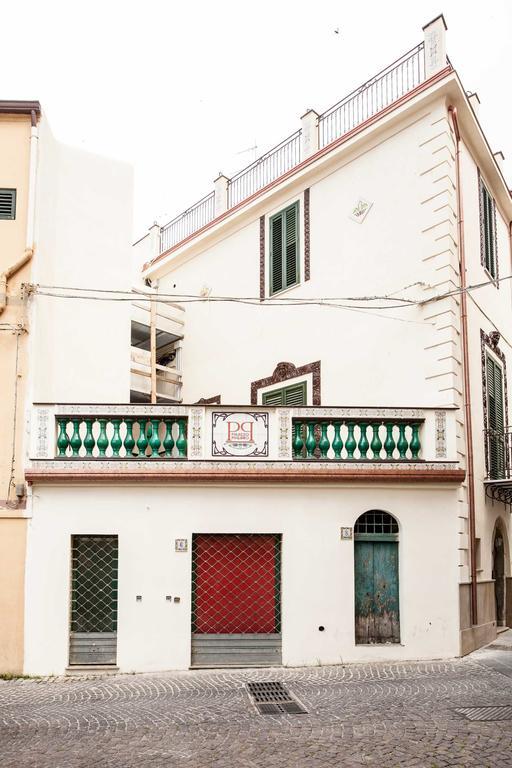 Palazzo Pagliaro Hotel Santo Stefano di Camastra Eksteriør billede