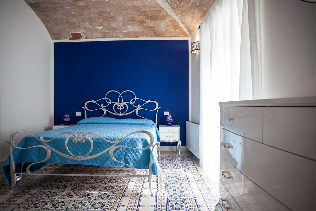 Palazzo Pagliaro Hotel Santo Stefano di Camastra Eksteriør billede